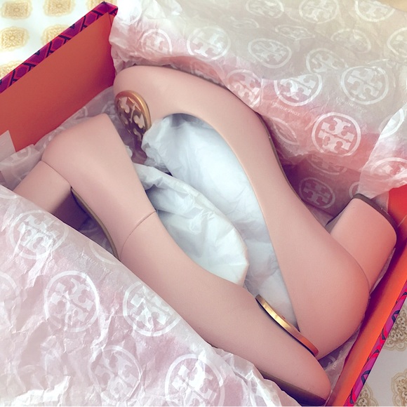 Tory Burch Pink Block Heels - Picture 2 of 9